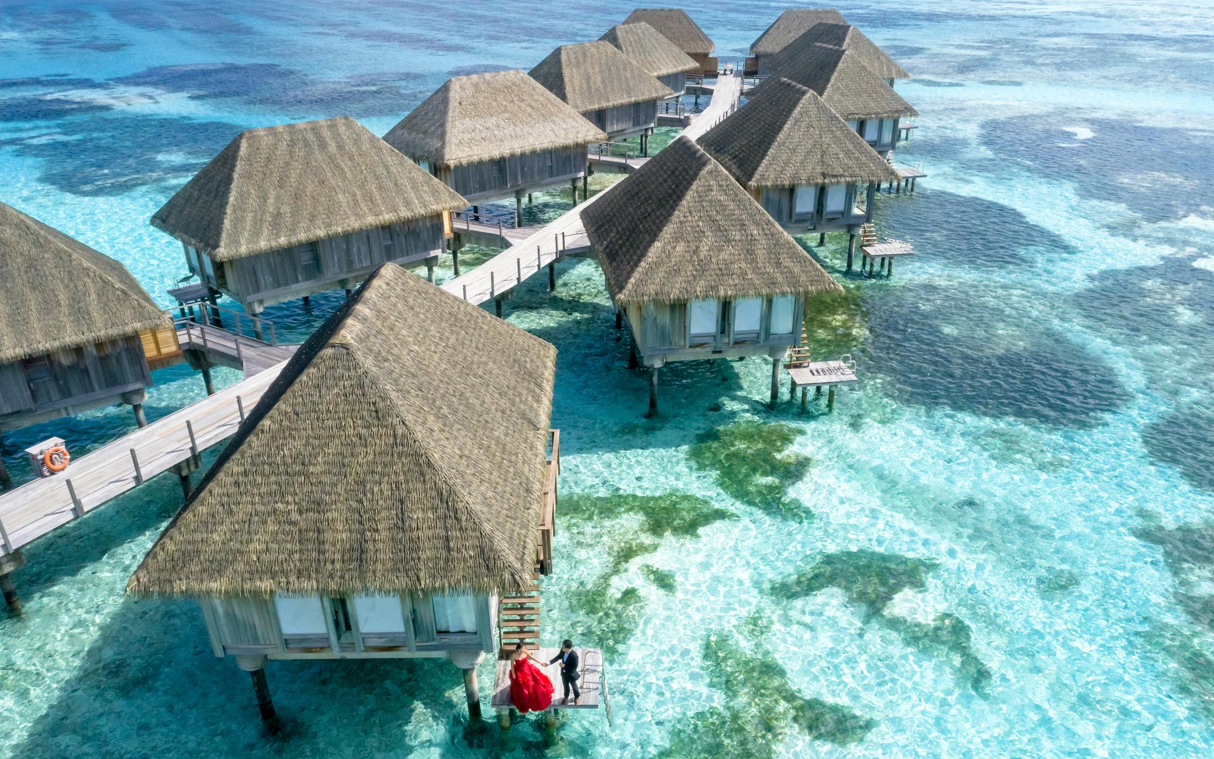 Luxury beach resort in the Maldives for honeymooners